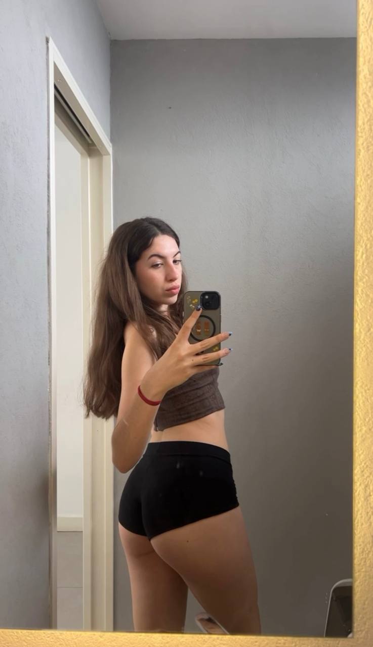 Amber in her underwear in Soledad