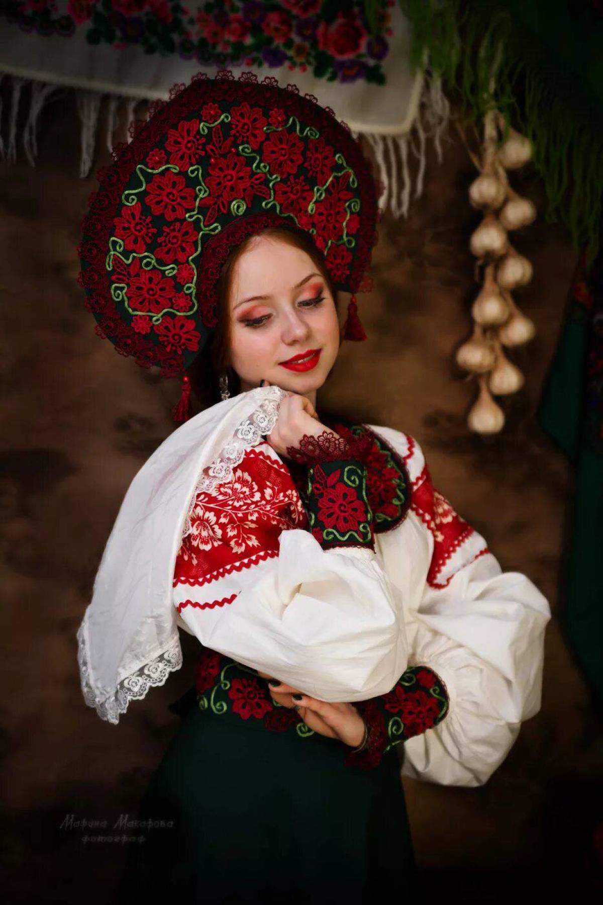 Women in Slavic costumes underwear in Soledad